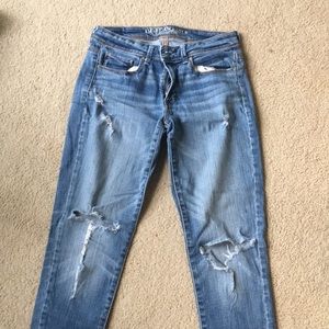 Classic distressed jeans